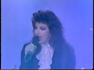 Kate Bush - Hounds Of Love (BPI Awards 10Feb86)