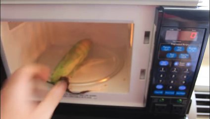 How to Cook Corn on the Cob the Fastest Way