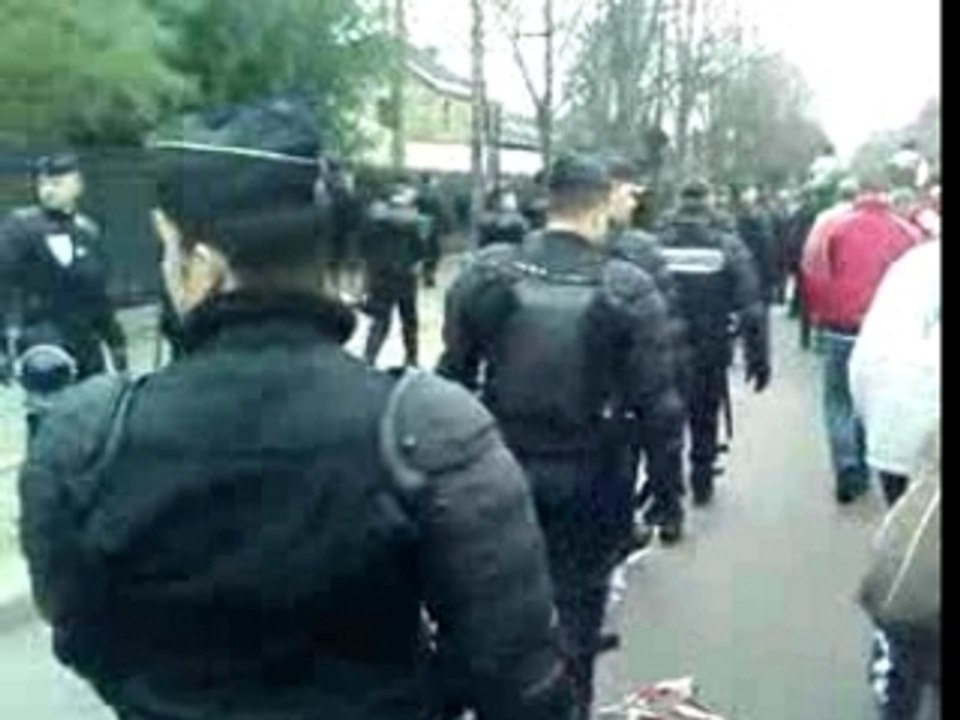 Vafc Escorte jusqu'au parc le 130106