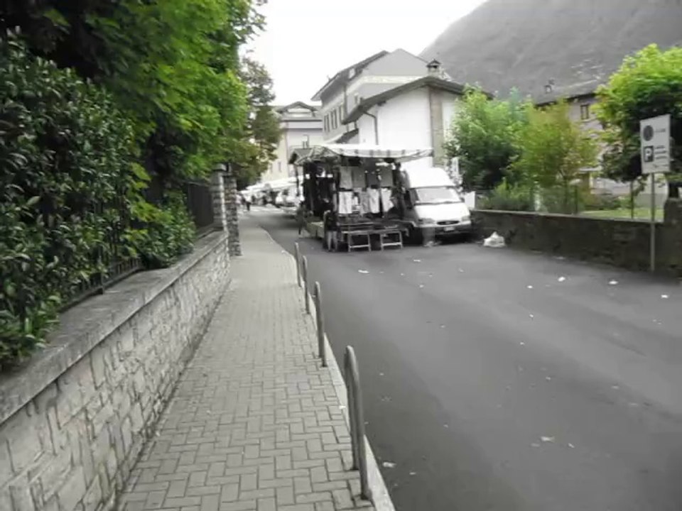 Urlaub am Luganer see: Gang über den Krämermarkt