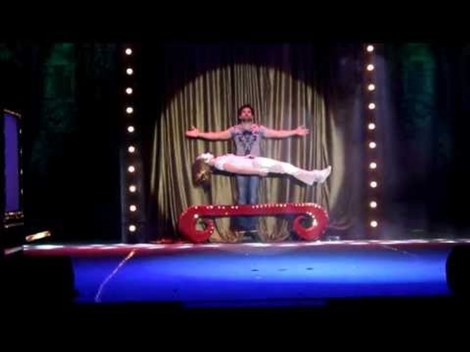 Emraan Hashmi rehearsing for Ek Thi Daayan launch - Exclusive!!!