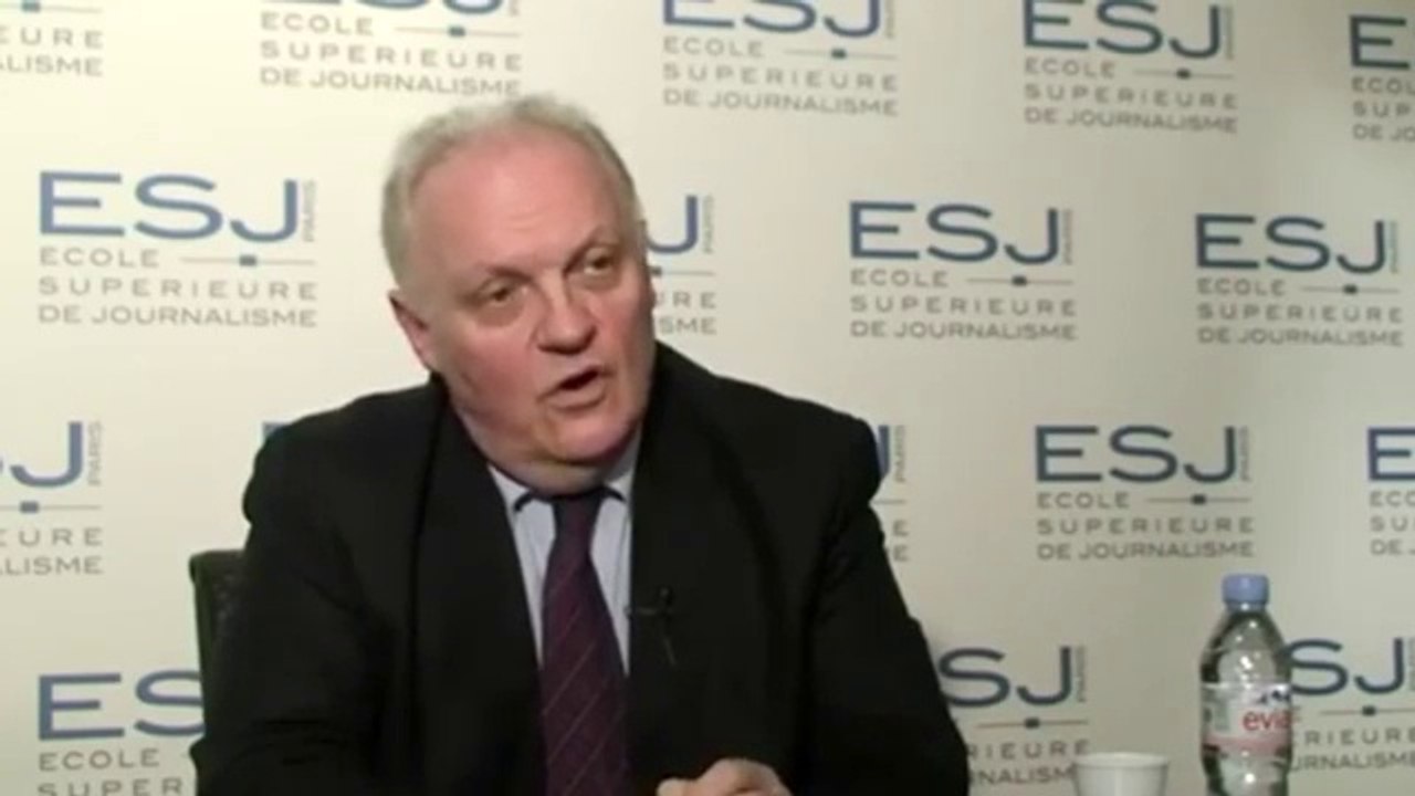 F. Asselineau : "Le FN n'a pas le monopole de la critique de l'U.E"