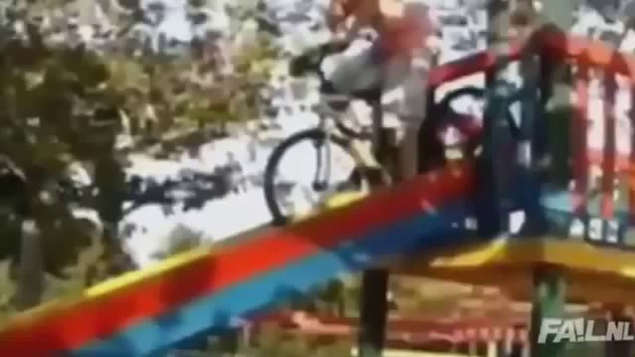 Funny Videos 2014 NEW funny videos 2014 of people Falling new January Epic Fails Compilati