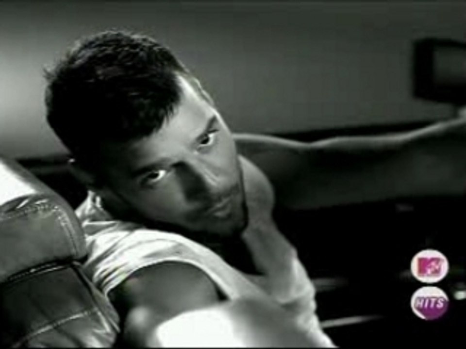 Ricky Martin - I Don't Care