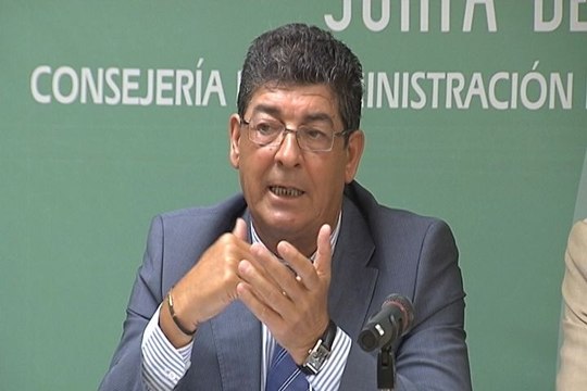 Valderas cree posible la convergencia con otros partidos