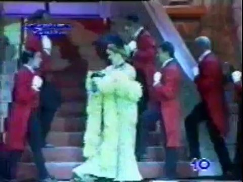 LORETTA GOGGI: Tg3 Campania + Tg Canale 10 (anteprime Hello, Dolly! )