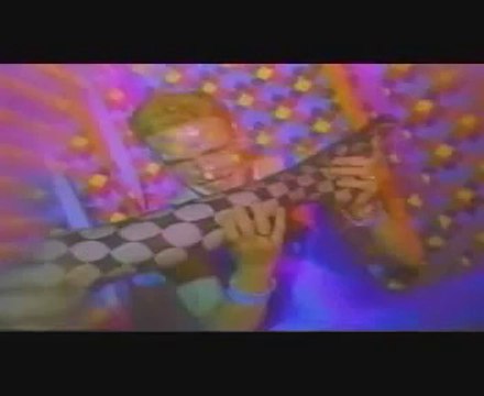 Qircles - (16mm) Shot and Directed by RENNIE COWAN