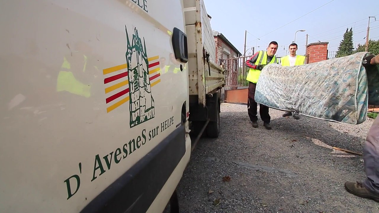 La mairie d’Avesnes-sur-Helpe veut remettre le couvercle sur les dépôts d’ordures sauvages