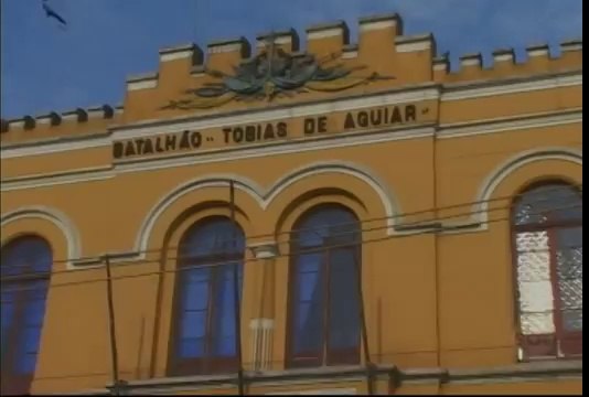 SP Policiais da Rota encontram rato em feijoada