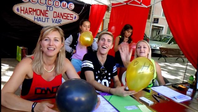 Actu Salernes Var Journée des Associations de Salernes le 6 Septembre 2014 sur le Cours T. Bouge de Salernes organisée par Virginie Lanza Adjointe aux associations de la Mairie de Salernes Var