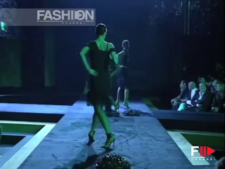 "Extè" Spring Summer 2005 3 of 3 Milan Pret a Porter by Fashion Channel