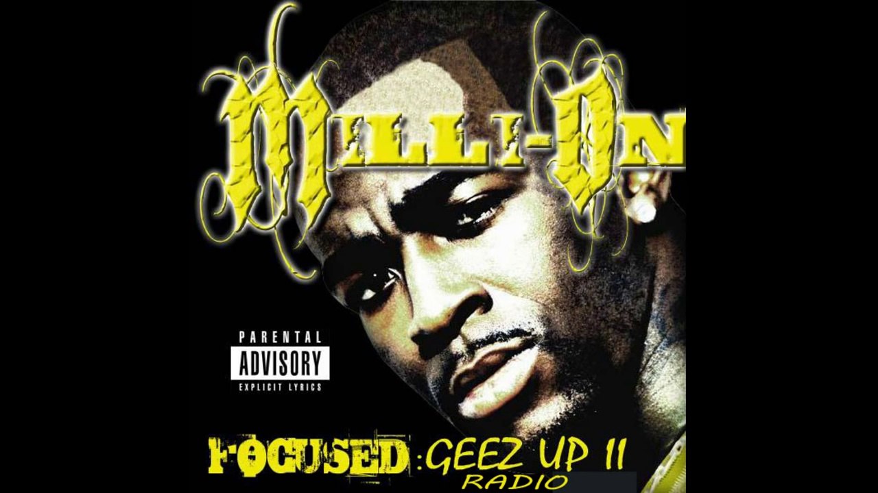 Hilarious!! Crazy Ass Goat Terrorizes People in the streets! Real Life Mountain Dew attack Goat!