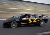 Handmade Chinese Replica Of Lamborghini Diablo Clocks 310 kmph !