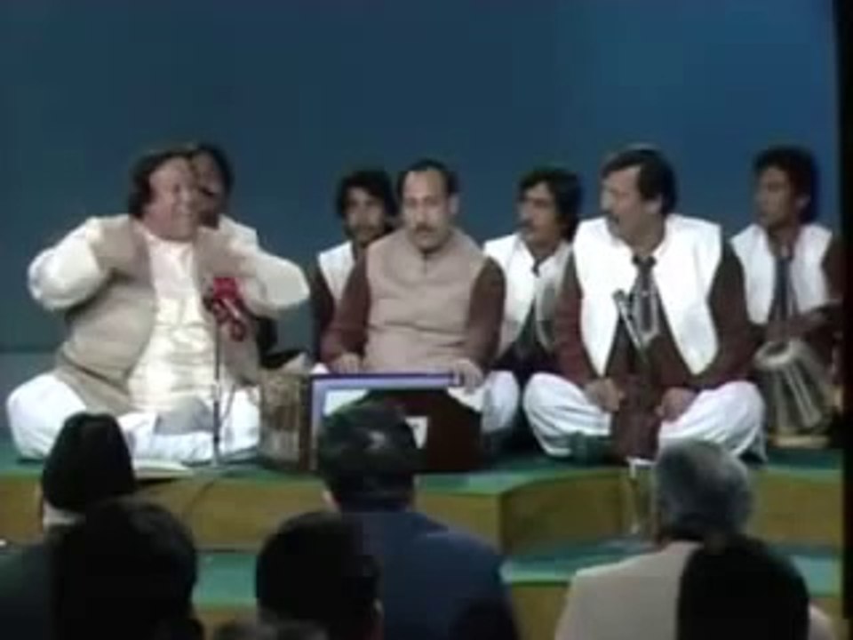 Nusrat Fateh Ali Khan - Allah Hoo Allah Hoo Full Qawwali By A.Raziq Piracha(RisingFormuli)