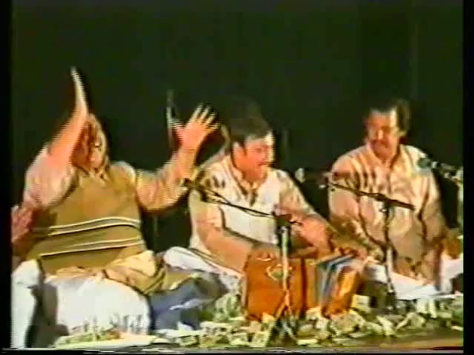 Nusrat Fateh Ali Khan Qawwal - Shah-e-Mardan-e-Ali(RisingFormuli)
