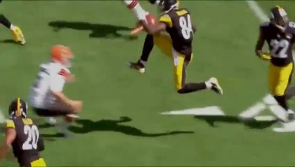 Parodie du coup de pied de Antonio Brown des Steelers en mode Karate Kid