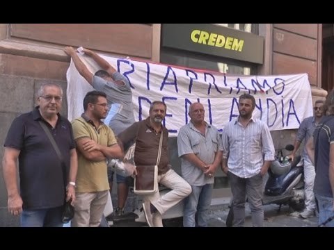 Napoli - Vertenza Edenlandia, rinviato cda. Protesta dei sindacati (08.09.14)