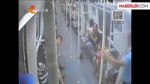 Metroda Çocukla Çocuk Olan Adamın Acıklı Sonu