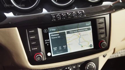 La prima FF dotata di sistema CarPlay in Italia