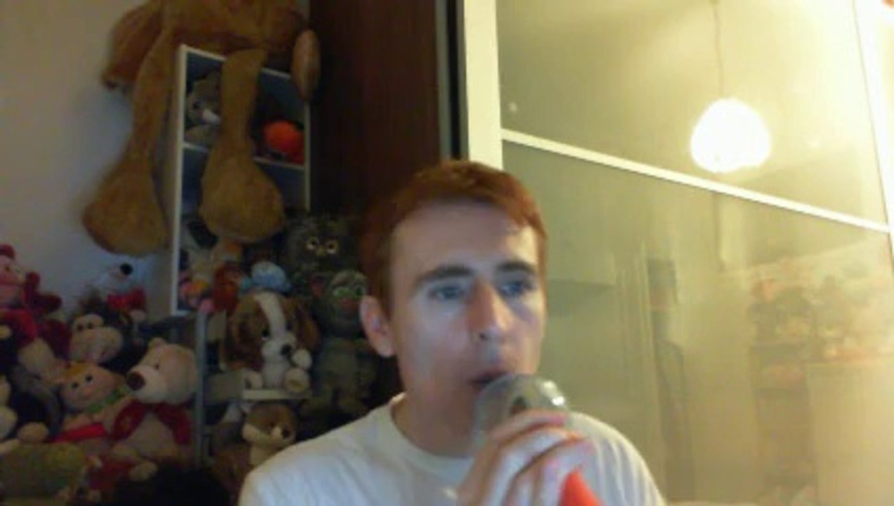 Wiwi égratigne "vivre encore" de Bernard Lavilliers