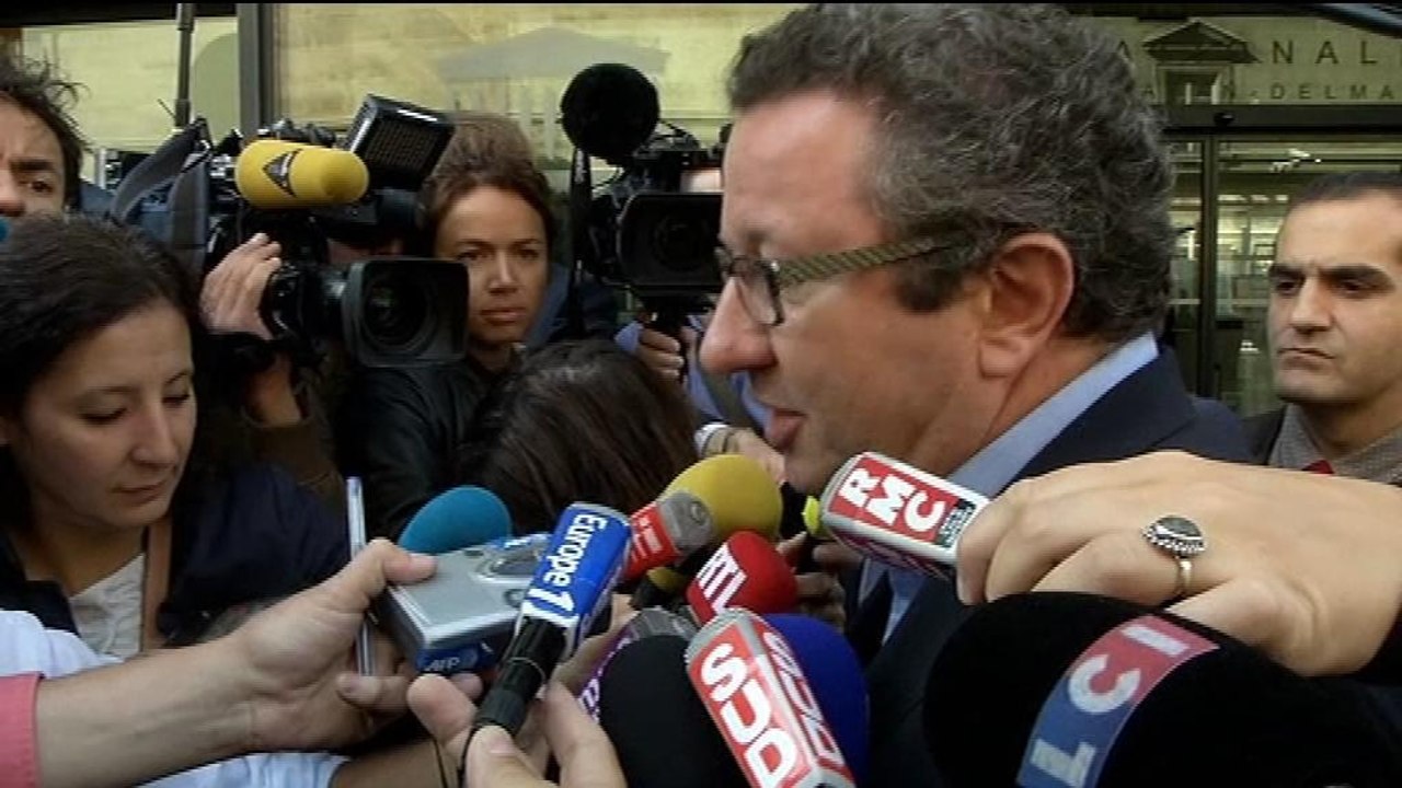 Vote de confiance: "on se dirige vers une abstention collective" des frondeurs, annonce Christian Paul