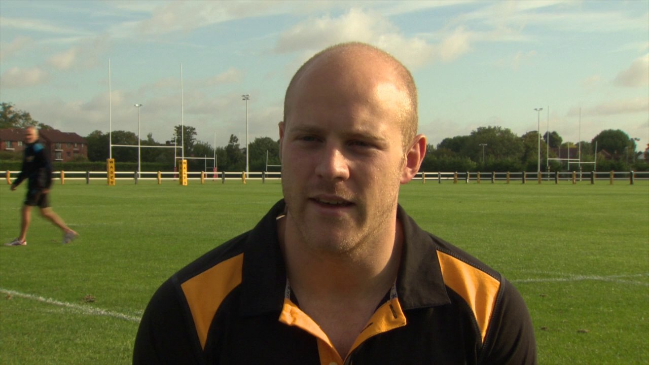 Que 3 - Joe Simpson