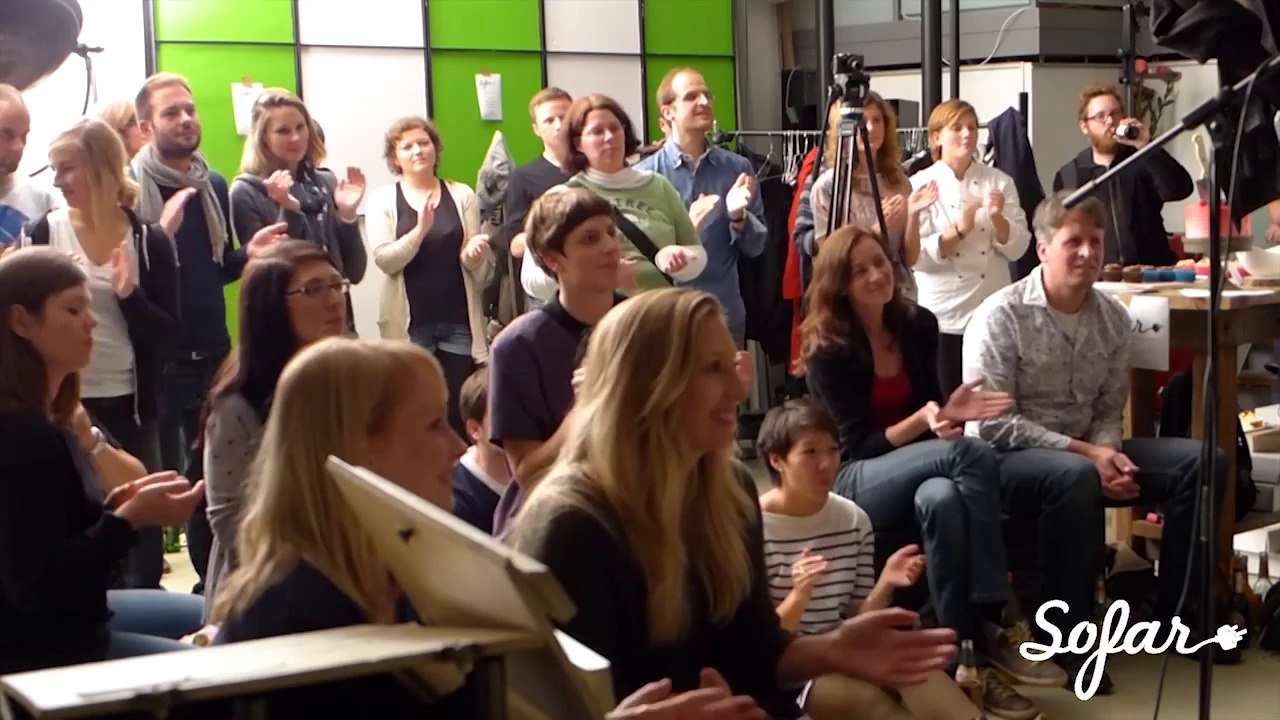 Ella vs. Mountain - Little White Lies - Sofar Hamburg (#482)