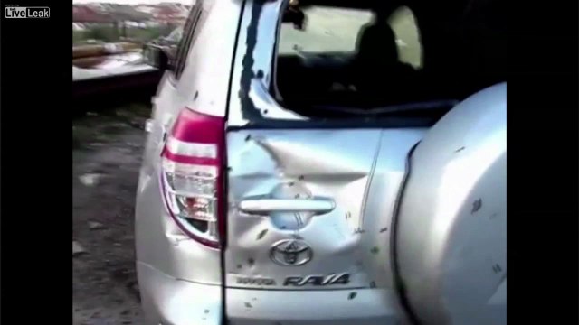 Images impressionnantes d'une tornade en Russie