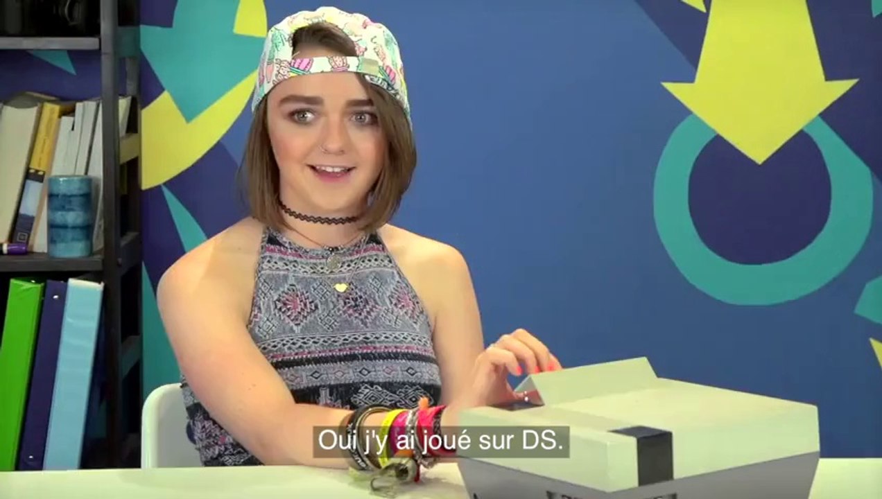 Des ados découvrent la NES