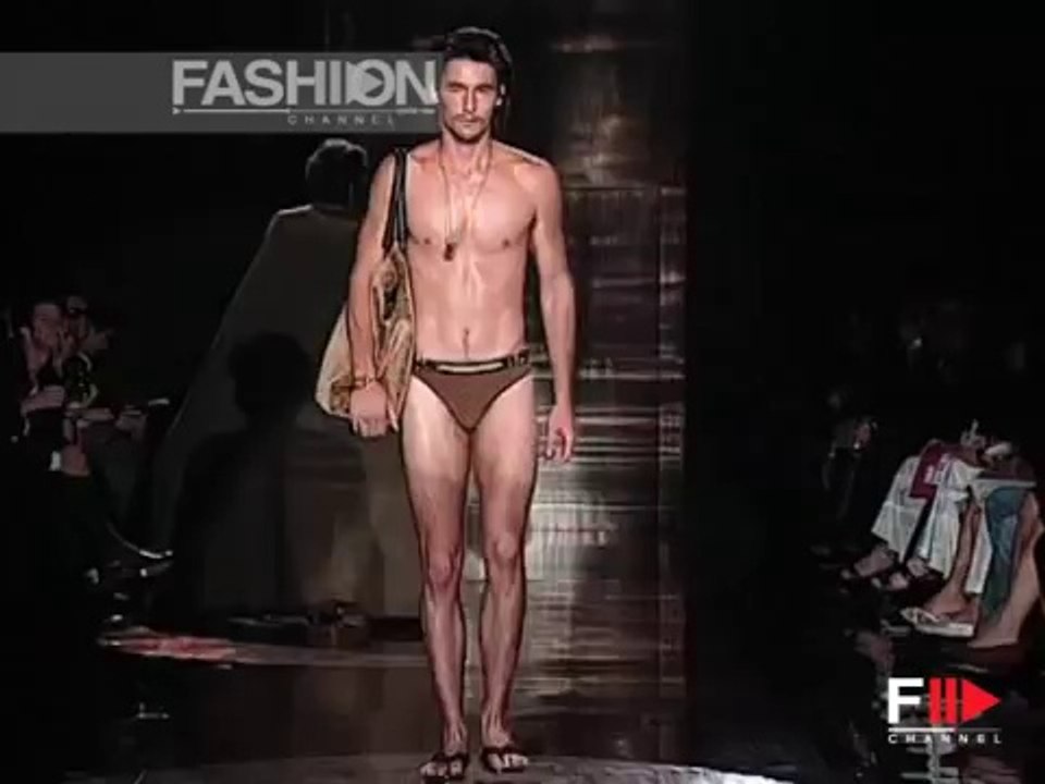 "Gucci" Spring Summer 2005 2 of 3 Milan Menswear by Fashion Channel