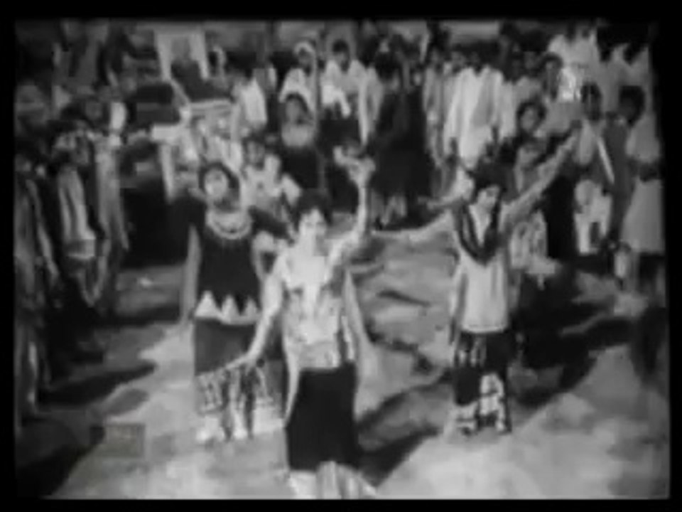 NOOR JEHAN ---- BEAUTIFUL PUNJABI FILM SONG ( BHUL GAI MEIN BHUL GAI HO(Risingformuli)