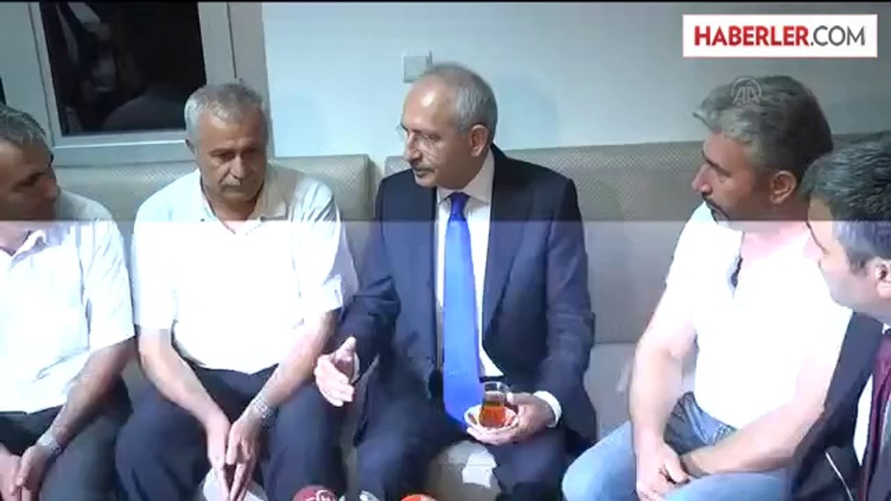 Kılıçdaroğlu, taksicilerle sohbet etti -