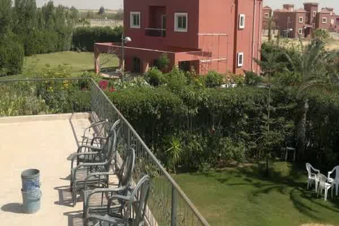 فيلا للبيع في كمبوند حدائق السليمانية  الشيخ زايد   الجيزة   مصر