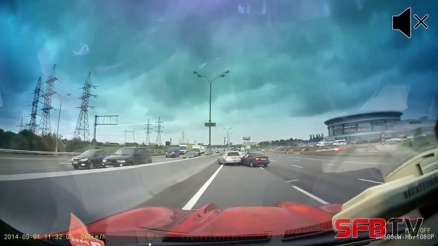 Worst russian drivers compilation!Car crashs of August 2014
