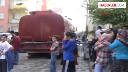 Yıldırım Düşen Evde Yangın Çıktı