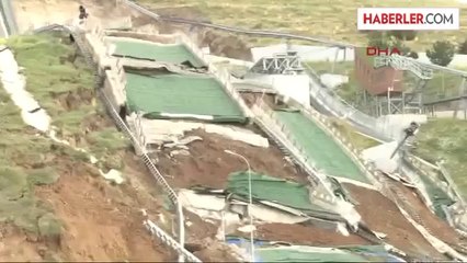 Erzurum'un Sembolü Olan Kayakta Atlama Kulelerinin Pistleri Göçtü