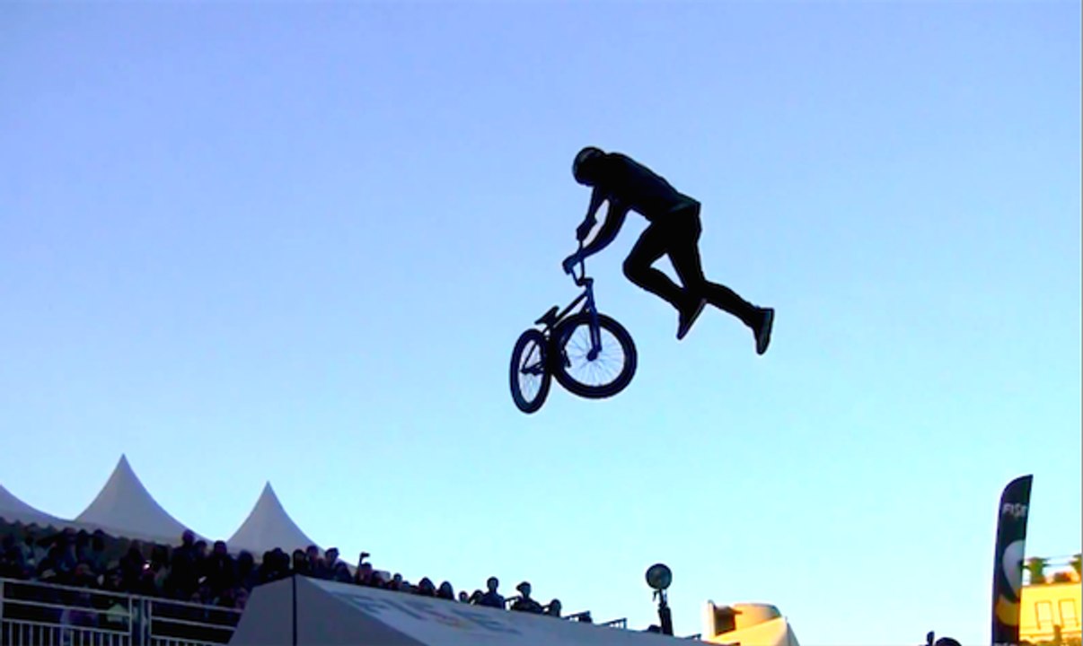 BMX Park and Freegun Air Spine - FISE World Montpellier