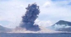 Erupção De Vulcão Em Papua-Nova Guiné