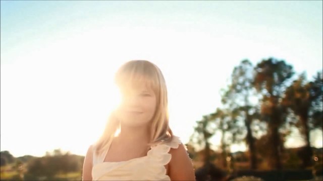 Il ne veut pas accompagner sa fille à l'autel : Découvrez sa raison plus qu'émouvante