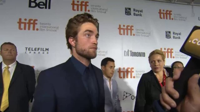 TIFF Premiere MTTS Robert Pattinson interview with Global News, RC 10.09.2014