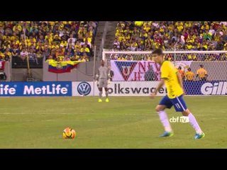 Veja os bastidores de Brasil 1x0 Equador