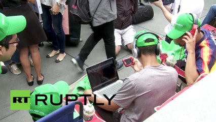 USA: Apple nuts jump for joy over iPhone 6 news