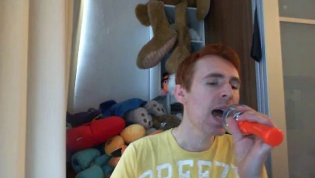 Wiwi égratigne sexercize de Kylie Minogue