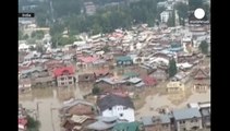 Mehr als 600 Todesopfer bei Hochwasser in Indien und Pakistan
