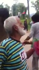 Watch Baba Ji Ka Junoon Check Karein Imran Khan Ke Jalse Mein