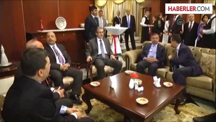 Bakan Yılmaz, Türk şirketlerin temsilcileri için verilen resepsiyona katıldı -