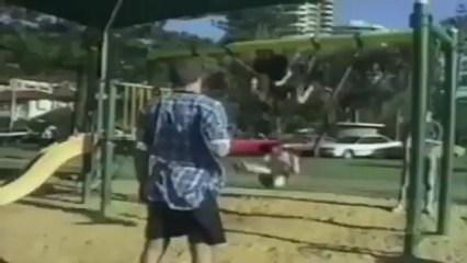 Fail Time - Public Transport Users Exposed