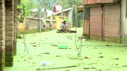 Kashmir Indians, Pakistanis angry over flood rescue delay