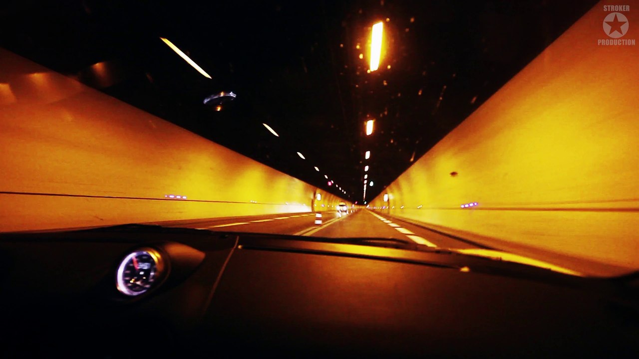 Porsche Cayman R - Son des Collecteurs BBi dans un tunnel
