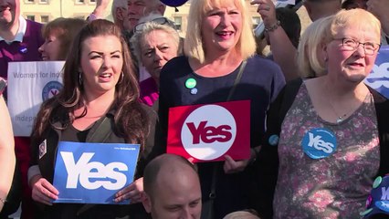 UK party leaders' Scotland visit seen as 'desperate'